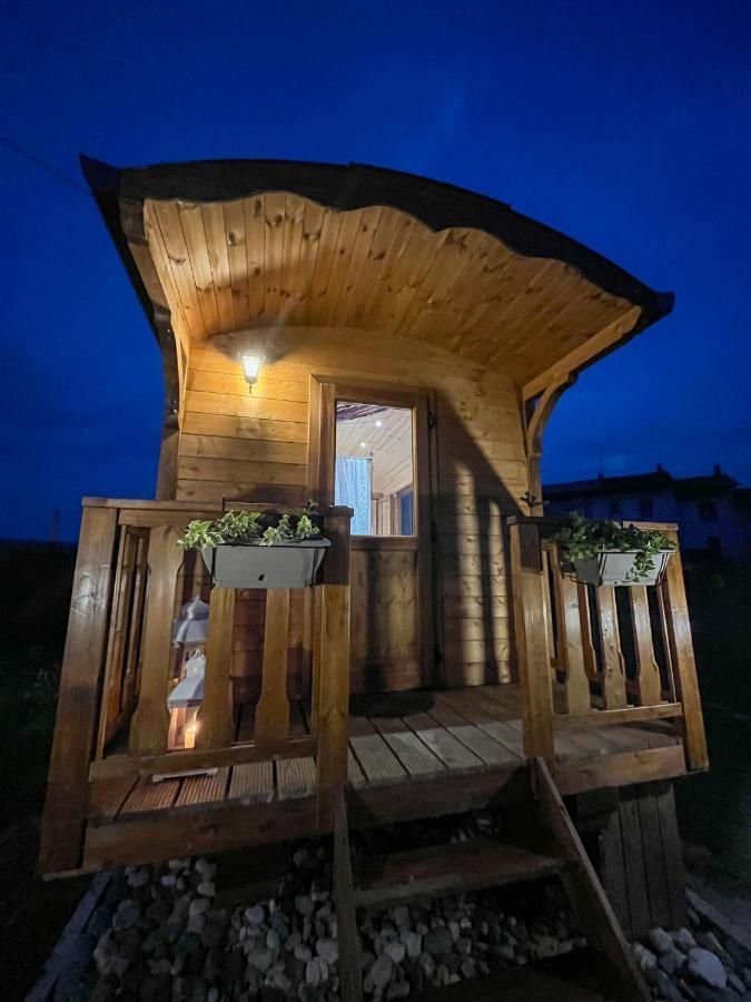 Romantic Gipsy Lodge *